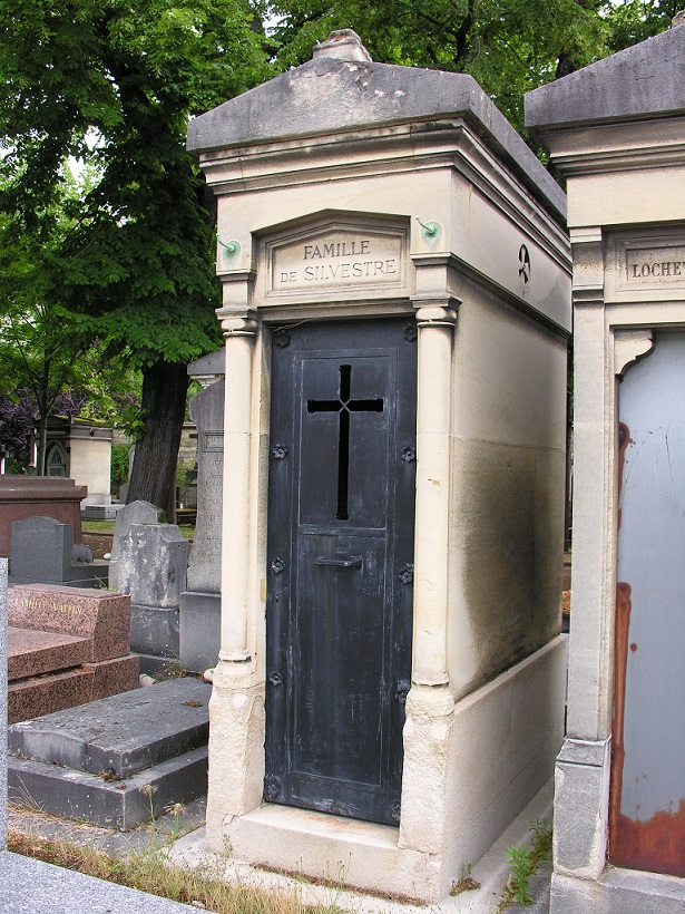 Sépulture1851 -  Cimetière MontparnasseAugustin-François de Silvestre, Emma de Silvestre, Édouard de Silvestre, Suzanne Delpech de Saint Guillhem, Marie Belhomme de Morgny, Fanny de Silvestre, Franz de Silvestre,  Jacques de Silvestre, Therese Lecerf   ,Anne de Silvestre, Philippe de Silvestre, Nicole de Silvestre, Tuuliki Kakko, Annette Bolgert, Hubert de Silvestre, Ilse Friedl-Bellmann, Anne Charlotte de Silvestre, Christian de Silvestre 