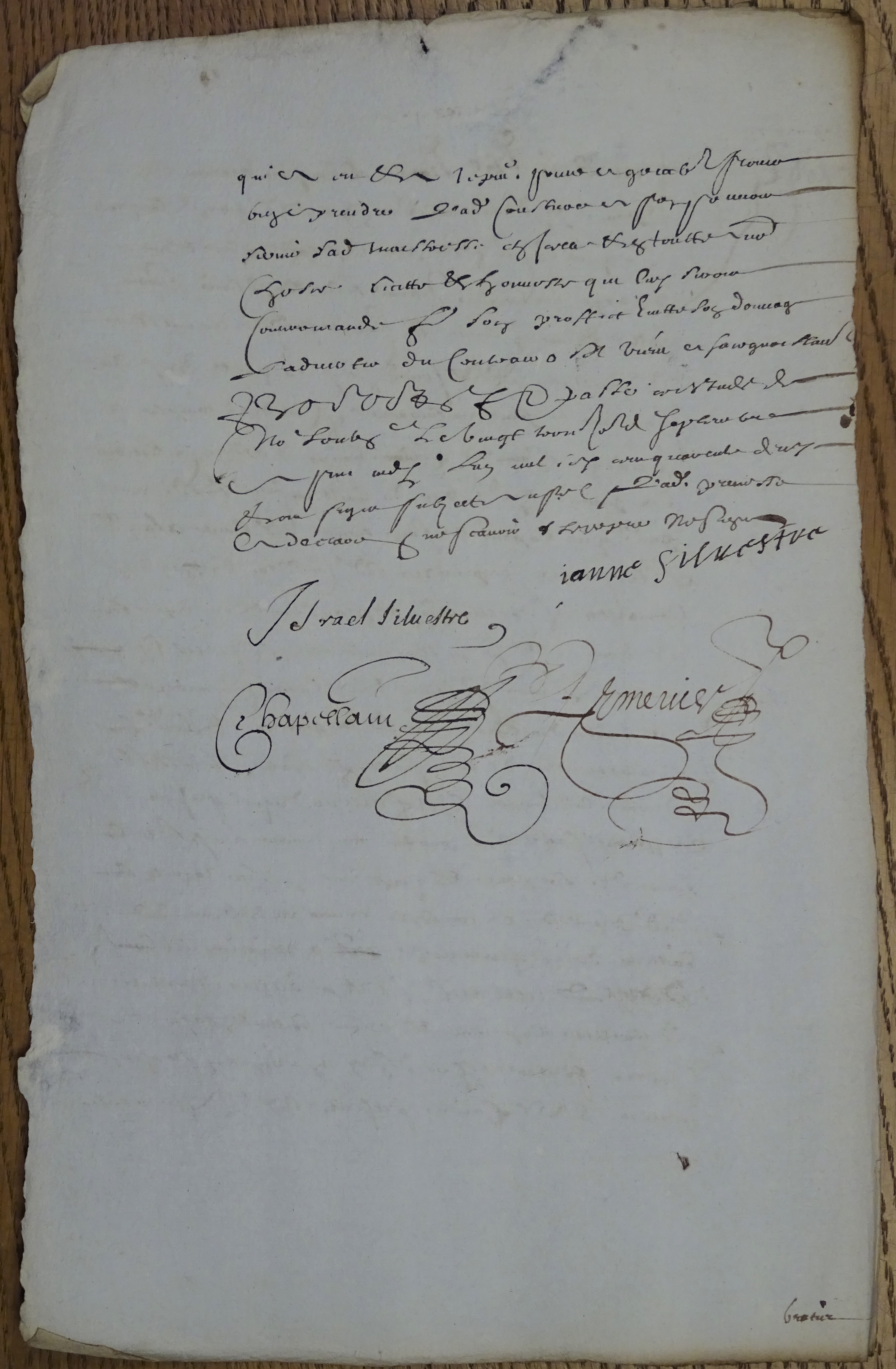  Contrat d